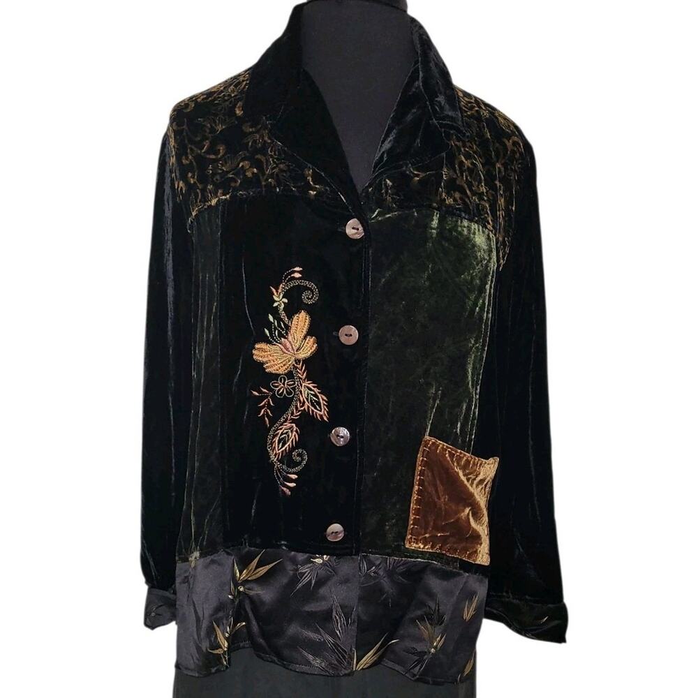 Chico’s Velvet Patchwork Shacket Embroidered Boho M